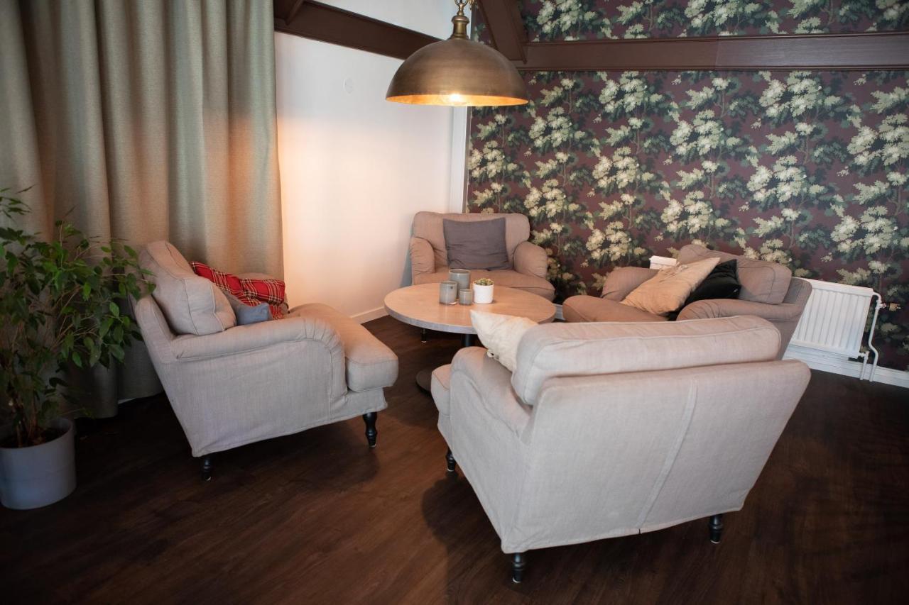 Gylle Hotell & Restaurang Broedernas Borlänge Extérieur photo