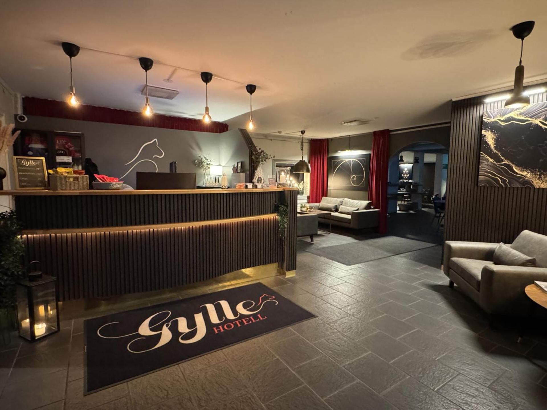 Gylle Hotell & Restaurang Broedernas Borlänge Extérieur photo